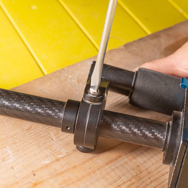 得力(deli) 铬钒钢橡胶柄螺丝刀 十字一字两用带磁螺丝批4件套 DL3501 2套起订图片