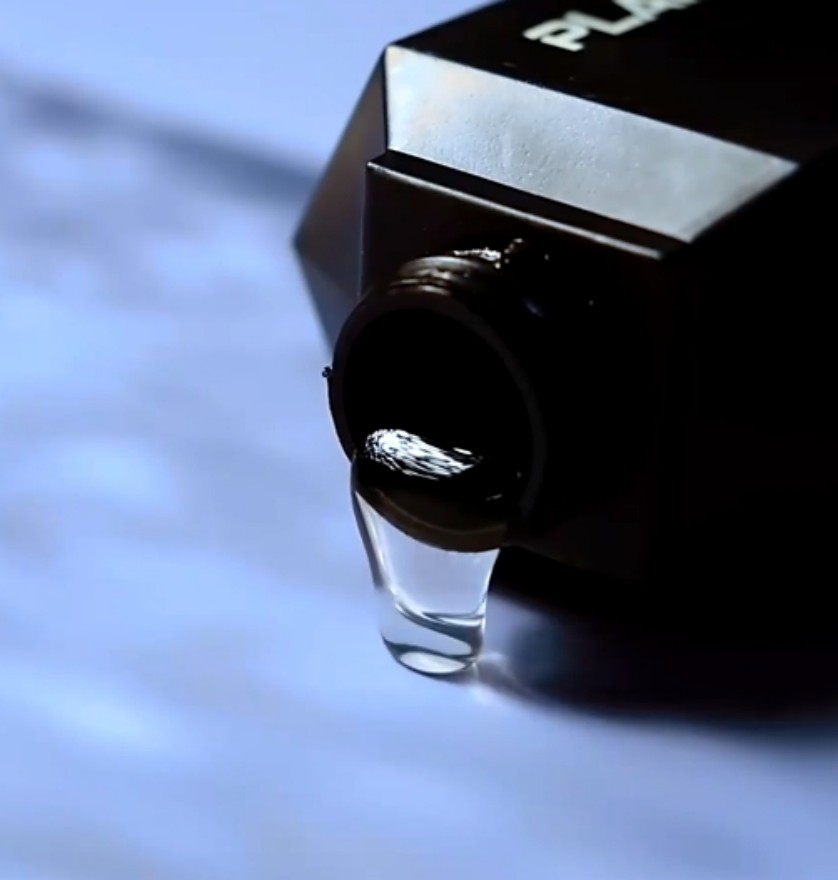 和风雨(SOLEHE) 500ml 大地香 洗发水高清大图