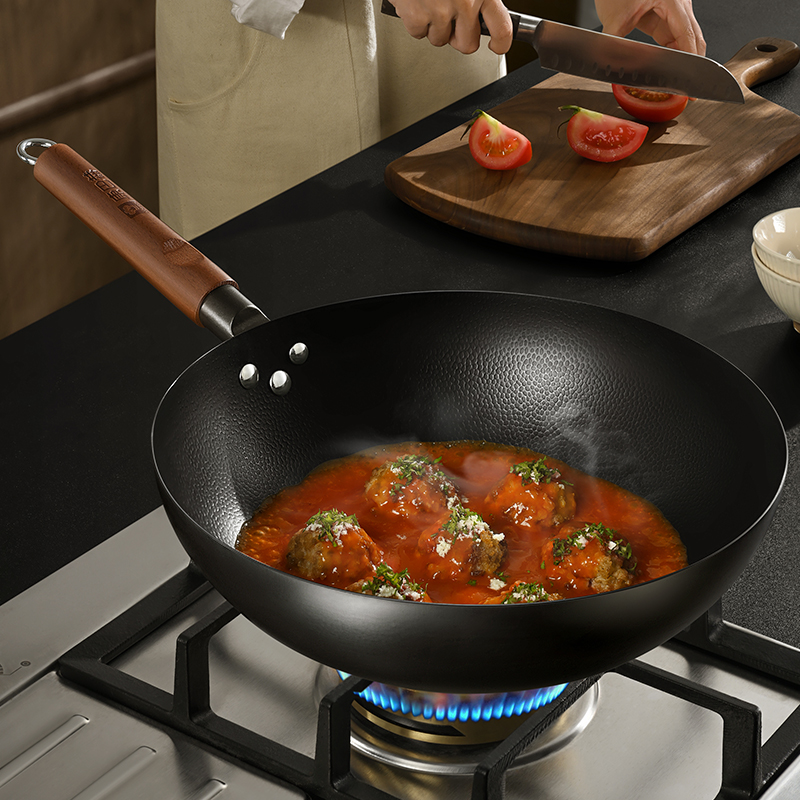 康巴赫锻打精铁锅高清大图