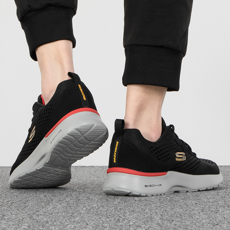 Skechers斯凯奇男鞋新款轻便缓震跑步鞋网面透气运动休闲鞋232291-BLK ZP