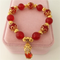 新款红玛瑙手链女款欧币镀金玛瑙珠手串仿金沙金貔貅吊坠幸运福气