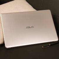【趋势新品】华硕(ASUS)顽石V580QR9800（四核FX-9800P 8G内存 256GB固态 2G独显）定制版 15.6英寸商用办公本学生本轻薄本金属机身笔记本电脑