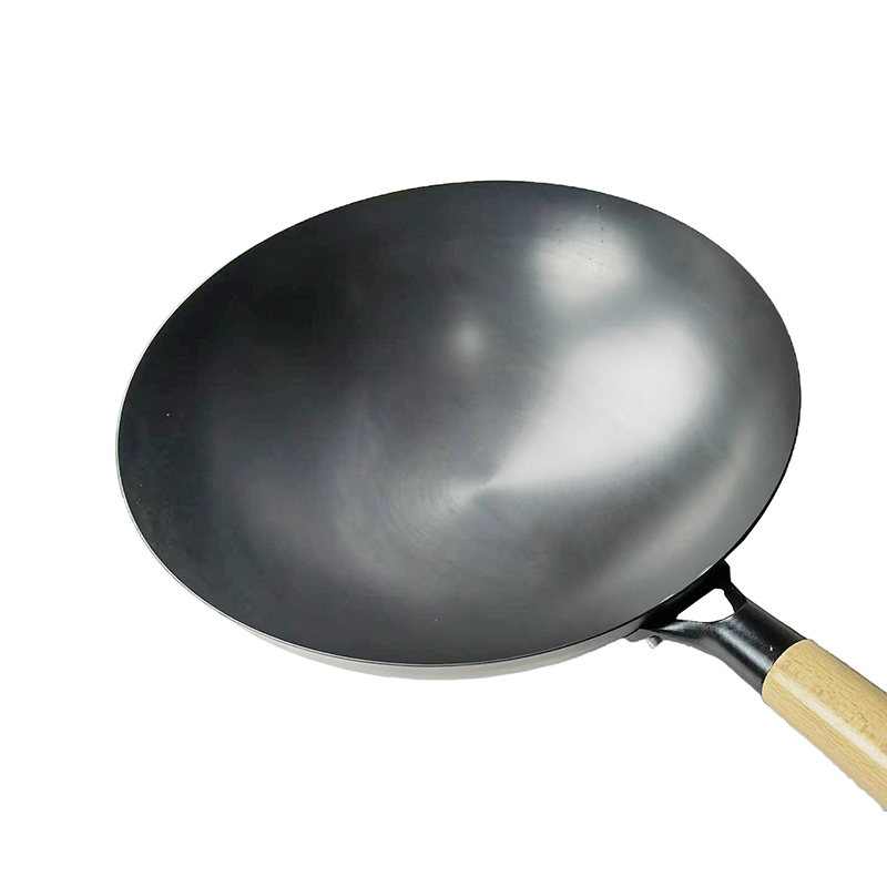 兰雅昀 带盖炒菜铁锅 32cm 个高清大图