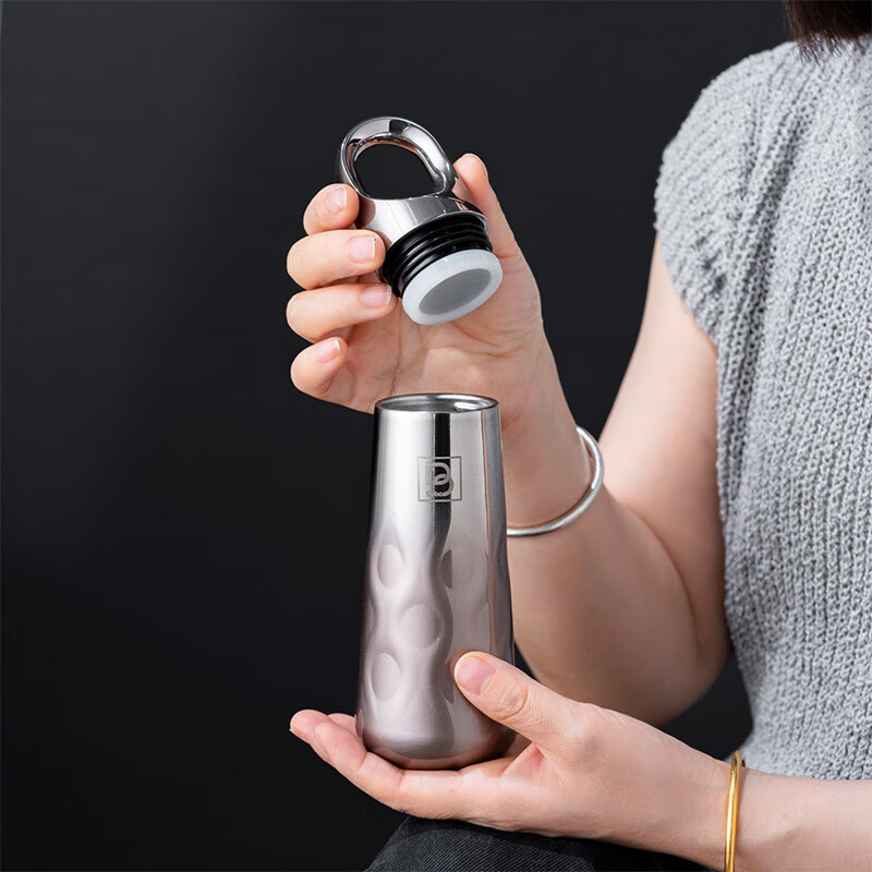 德铂(Debo) DEP-DS456 尼娜 水滴杯 200ml(单位:个)请备注颜色高清大图