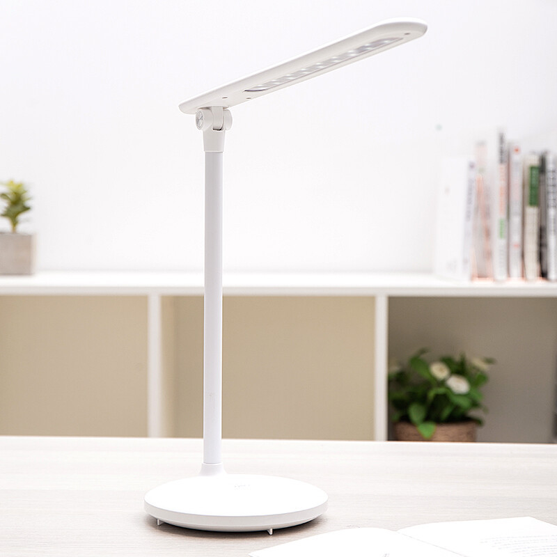 得力(deli) 4328_LED充电台灯(白)高清大图