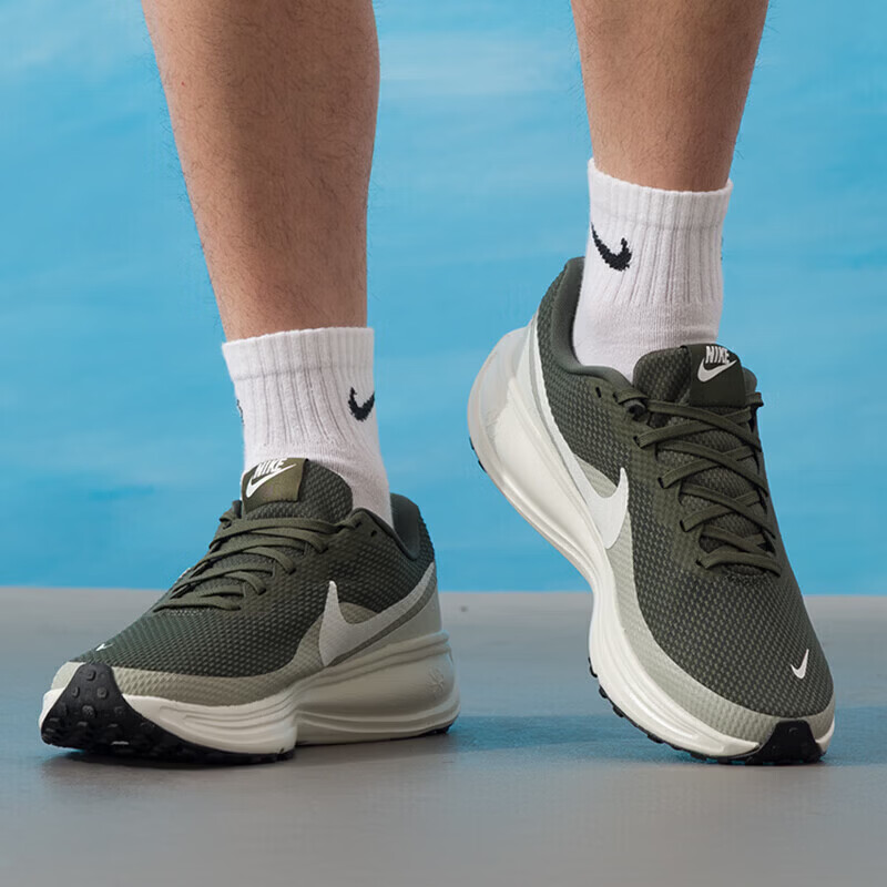 耐克（NIKE）男鞋新款运动鞋舒适透气健身训练跑步鞋时尚户外休闲鞋HJ9198-303 ZP高清大图