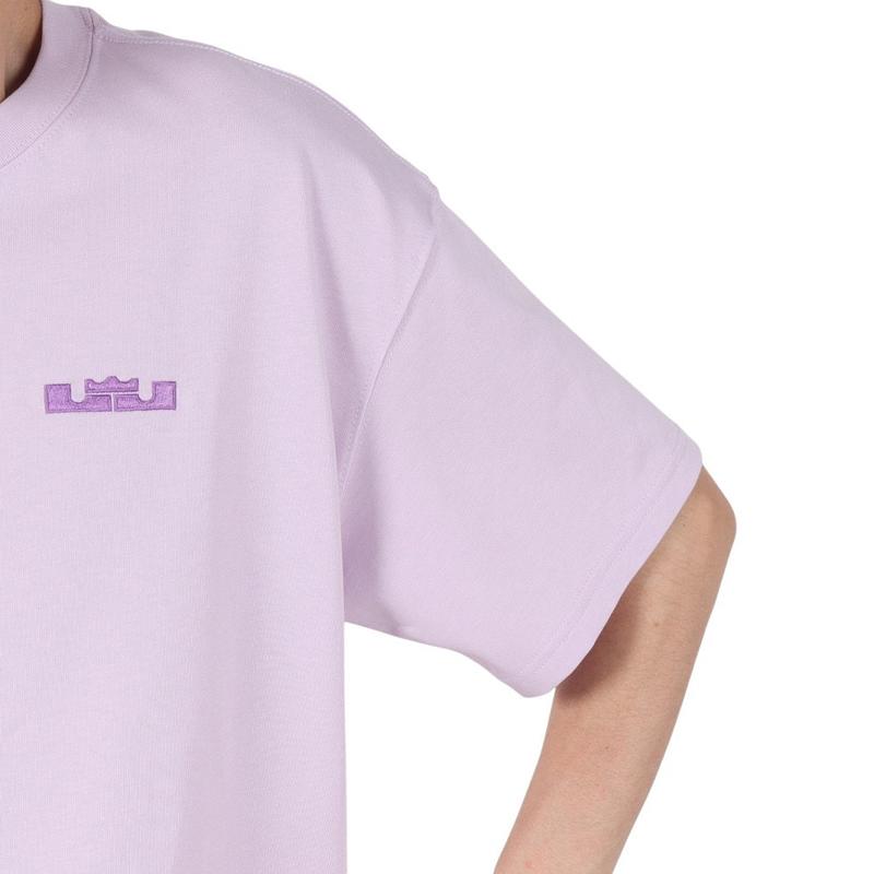 Nike/耐克男士宽松LeBron詹姆斯短袖篮球休闲T恤高清大图