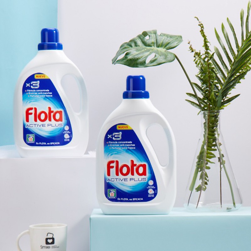 福洛得(flota)渗透亮白浓缩洗衣液 洁净亮白浅色衣冷水洗涤 活性持久天然洗衣液 1.375L高清大图