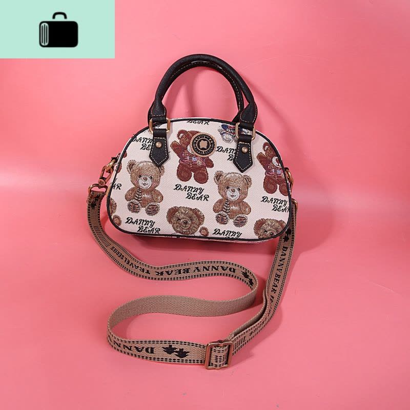 小包斜挎女包 小熊休闲潮女复古手提斜挎包DMB8915028NEW LAKE女斜挎包图片