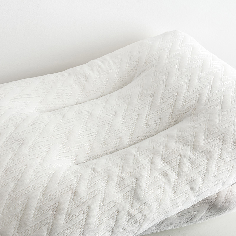 红蜻蜓防螨乳胶颗粒枕高清大图