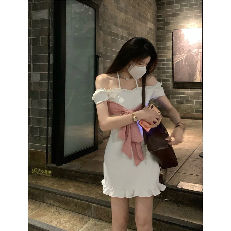 SEOUL又奶又欲~甜美洋气法式复古泡泡袖设计感荷叶边蝴蝶结连衣裙 白拼粉 S
