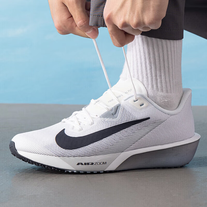 耐克（NIKE）跑步鞋男鞋新款air zoom运动鞋轻便透气训练鞋 FV6040-102 ZP高清大图