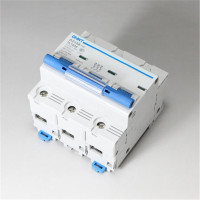 HICHNER 空气开关家用断路器3P 100A 短路保护器