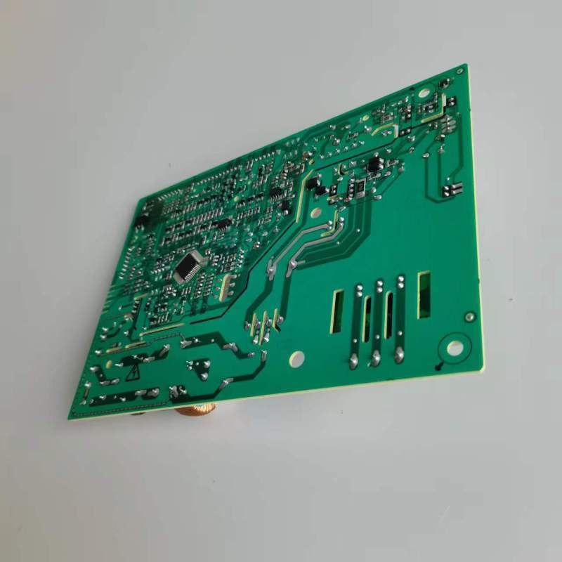 帮客材配 全新原装P0970096977奥马扎.伊ZHE3201HGA冰箱主控板 收前务必验货高清大图