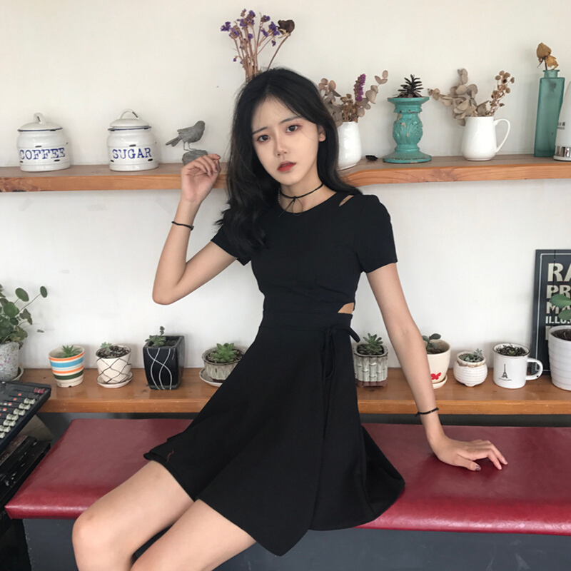 秋季女装韩版气质修身复古性感镂空显瘦黑裙短袖连衣裙短裙