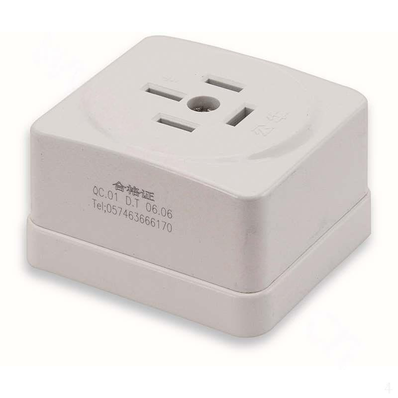 公牛 BULL GN-Z32 明装三相四极插座，32A 440V(包装数量 1个).