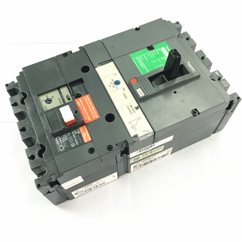 施耐德漏电断路器viginsx100f160f250f4p总制开关4p125a