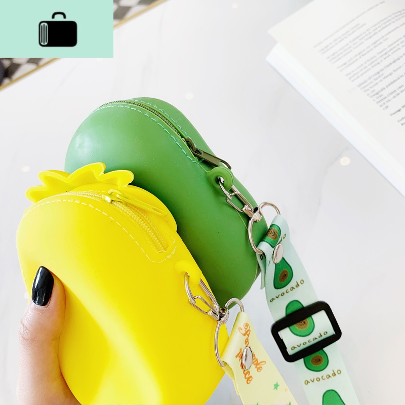 2020流行小众包包牛油果可爱斜挎背包硅胶卡通零钱包少女心造型包NEW LAKE高清大图