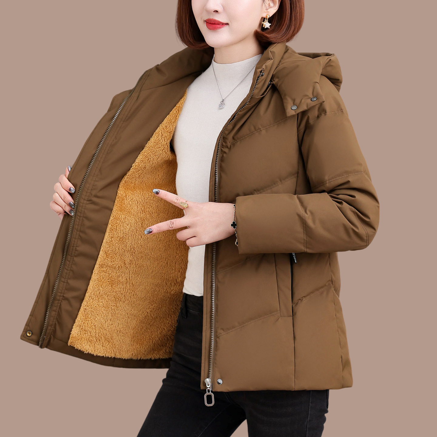 羽绒服冬季女款2025新款短款加绒加厚保暖显瘦不臃肿女士外套高清大图