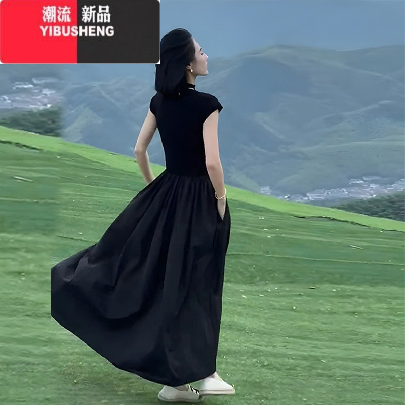 YIBUSHENG法式赫本风气质小个子显瘦气质黑色连衣裙子高级感季t恤长裙女
