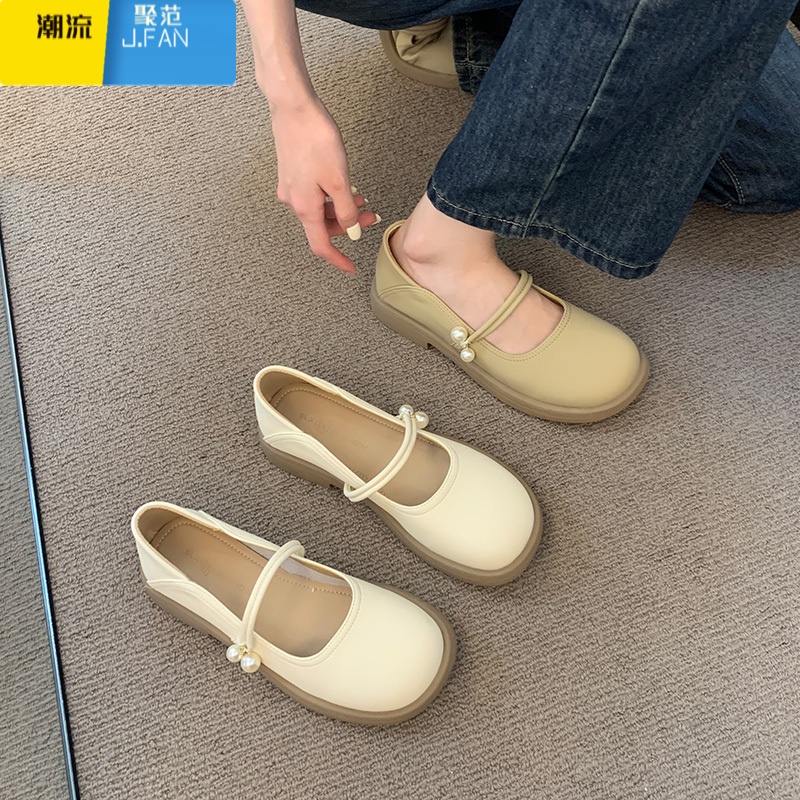 聚范玛丽珍白色单鞋女2024新款法式晚晚温柔配裙子平底乐福小皮鞋高清大图