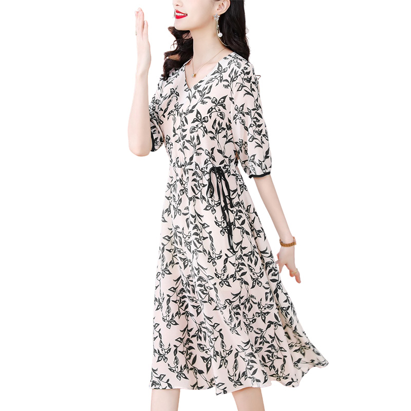 杭州真丝桑蚕丝连衣裙女2024年春夏新款中年妈妈大码显瘦碎花裙高清大图