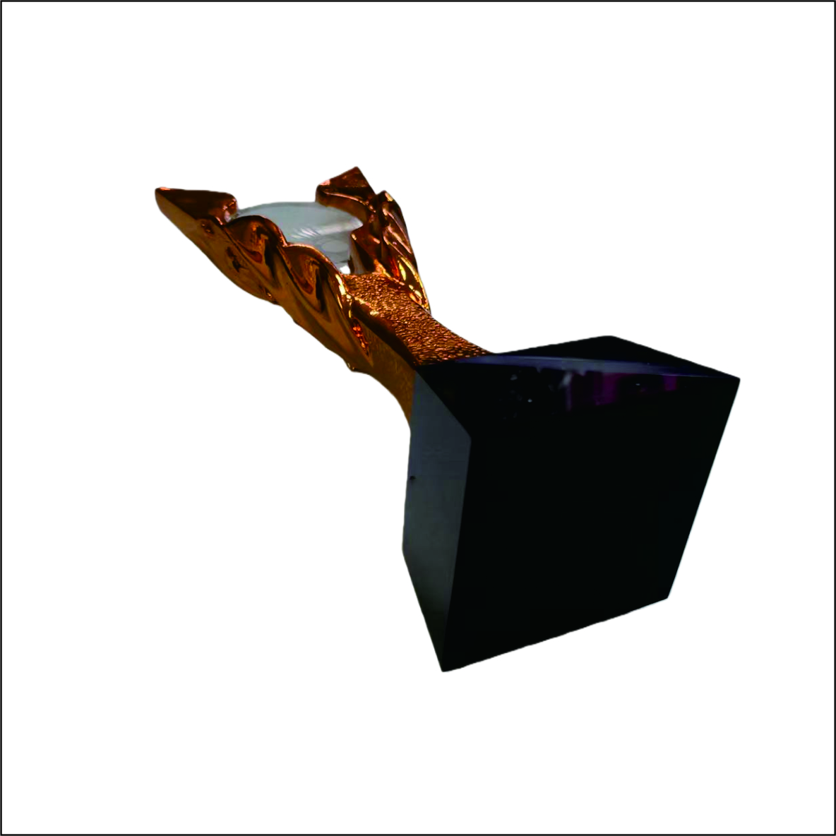 虹和美 羽毛球奖杯高清大图