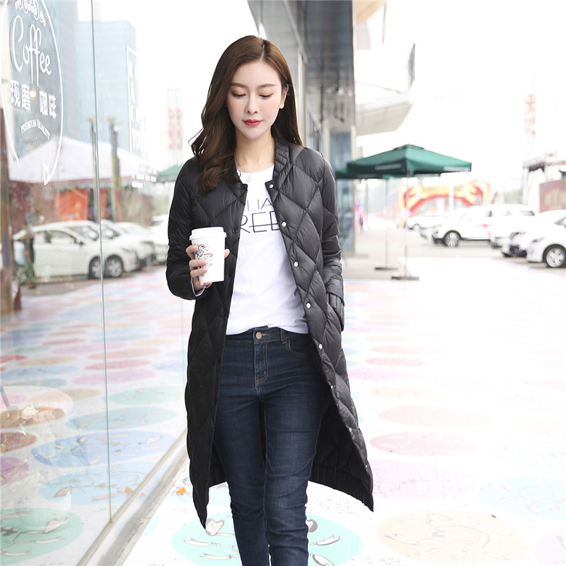 女式90绒轻薄羽绒圆领菱形格中长款女装轻薄款羽绒服高清大图