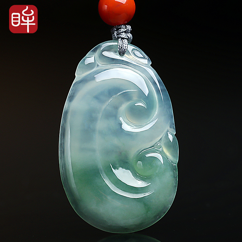 翡翠如意挂件