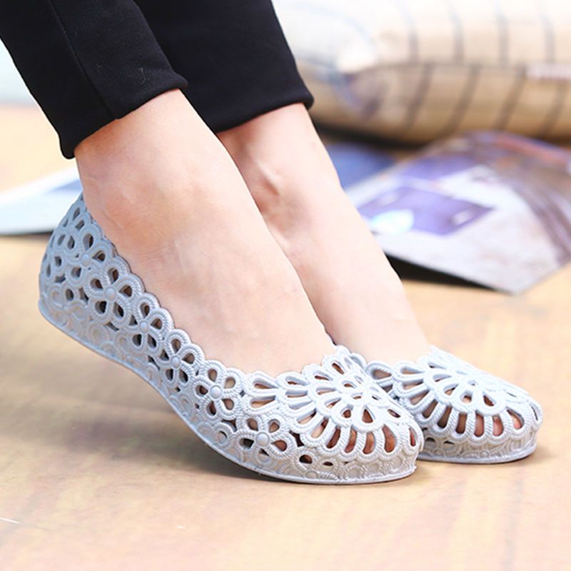 妈妈凉鞋女夏季平底舒适中老年女鞋牛筋防滑软底奶奶豆豆老人凉鞋