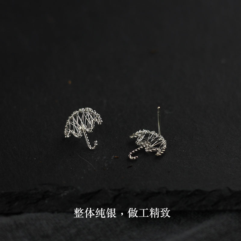 银饰养耳洞925纯银耳钉女简约精致不过敏时尚耳饰镂空绕丝小伞