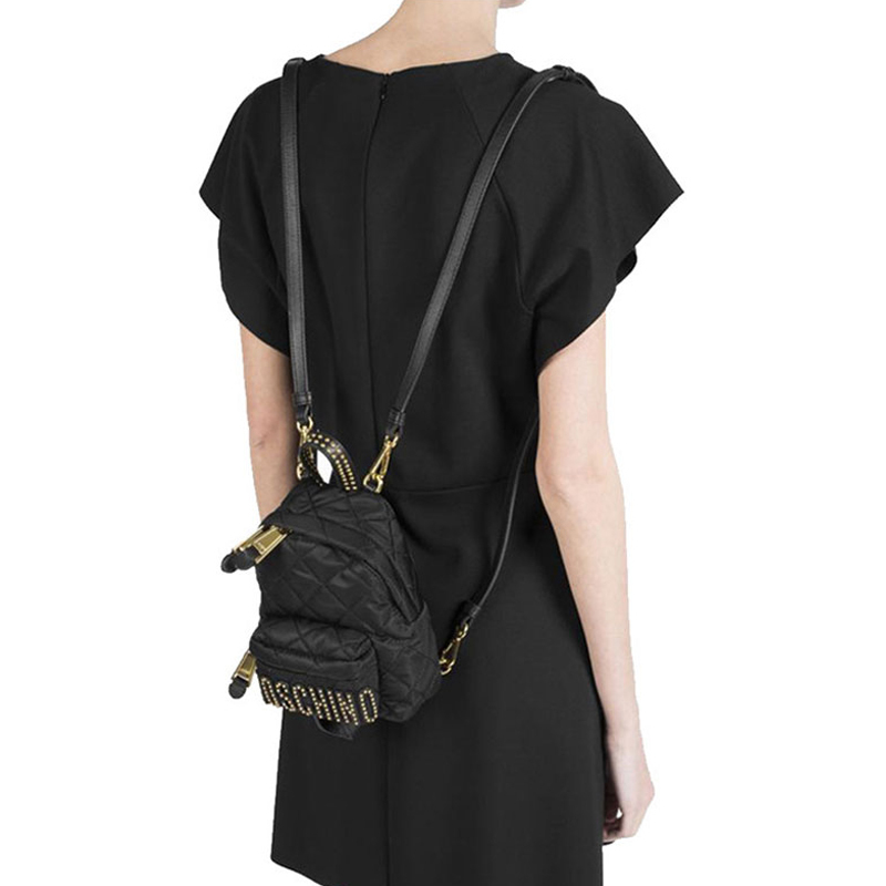 香港直邮moschino莫斯奇诺黑色菱形格字母铆钉尼龙迷你双肩背包女士