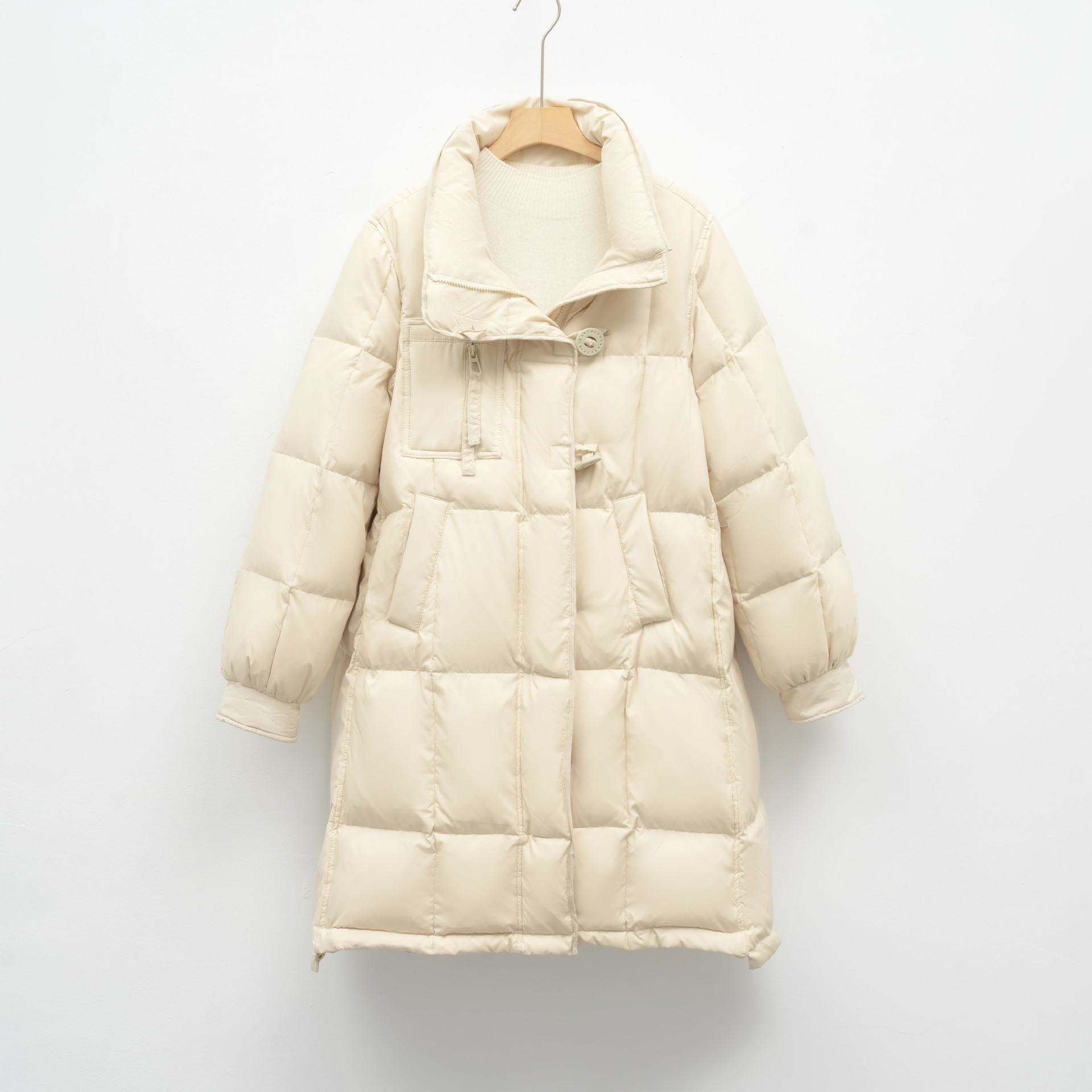 白鸭绒纯色韩系连帽羽绒服女宽松新款冬中长款加厚外套潮 米白色 S