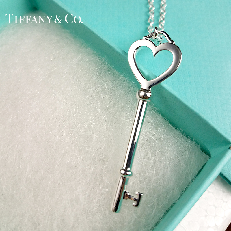 TIFFANY&CO.女士项链轻奢饰品925银项链爱心钥匙吊坠项链高清大图