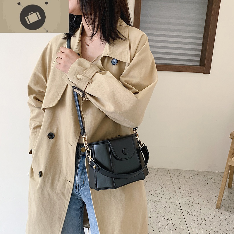 港风小众森系斜挎包女2020新款复古洋气单肩包百搭文艺手提小包包 艾狄伊娃手提包