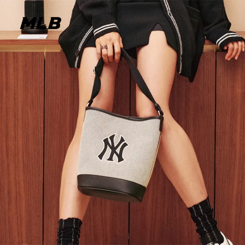美职棒(MLB)男包女包 复古老花满印字母大Logo腋下包饺子麻将包手提单肩包 3ABMS072N-50BKS
