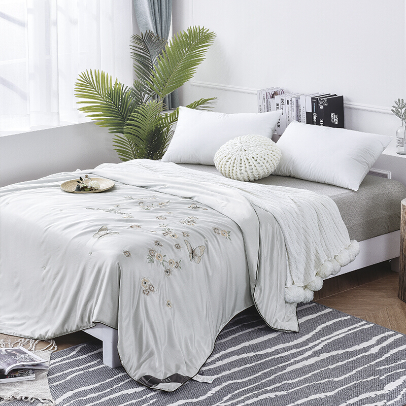 杉杉家纺丝韵绣花蚕丝被200x230cmqfs16637