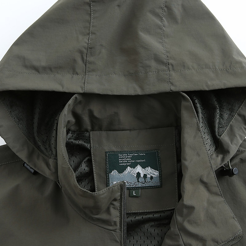 春秋夹克男士速干冲锋衣运动休闲可脱卸帽轻质登山服防风男款外套