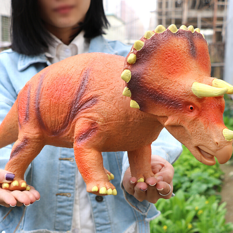 仿真软胶大号恐龙玩具霸王龙三角龙腕龙剑龙带声音动物模型玩具巨无霸