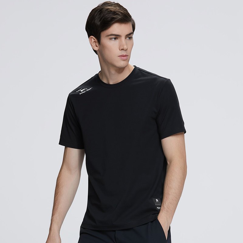 七匹狼户外运动短袖t恤夏季时尚休闲品牌logo简约机能男潮