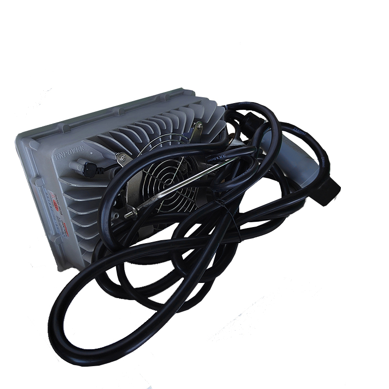 朗晴 CDQ1 电动车免维护充电器 48V 25A