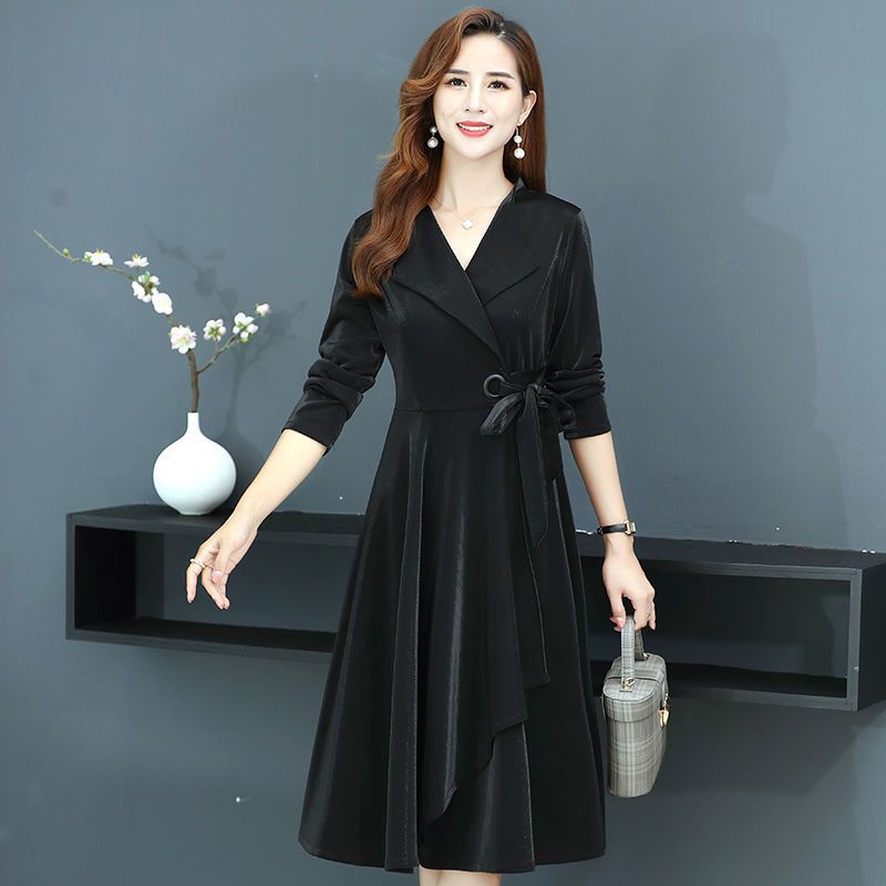 秋季新款色简约时尚设计感连衣裙妈妈女装洋气减龄收腰裙子