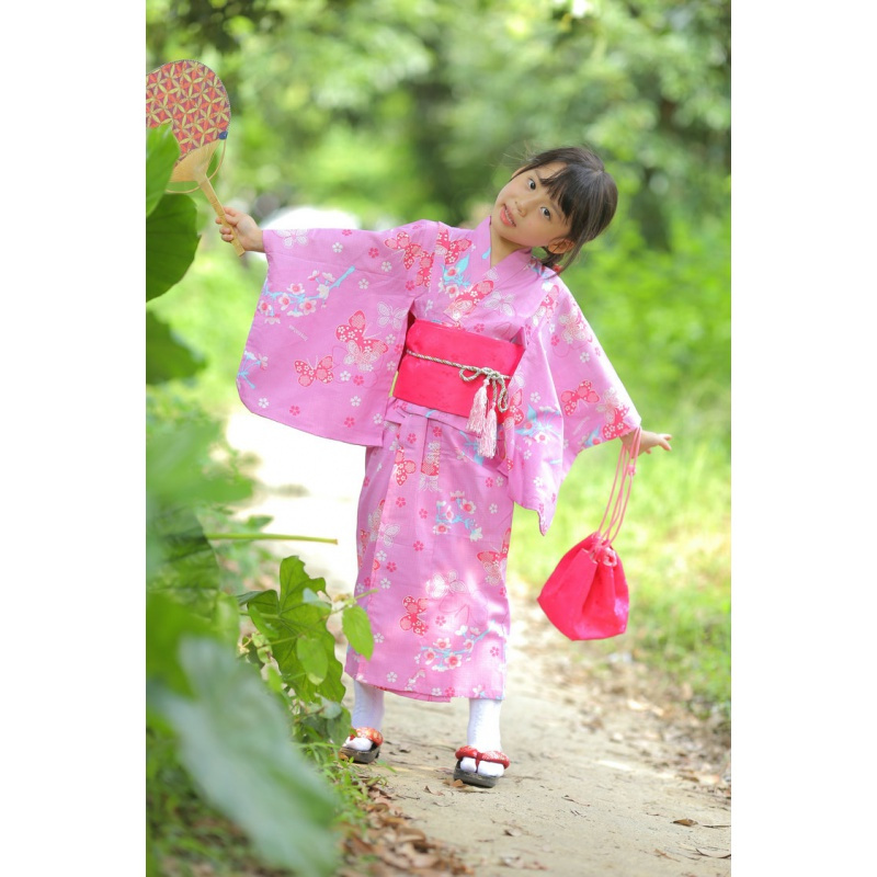 日本和服儿童女童樱花正装振袖和服浴衣配腰封头饰童装