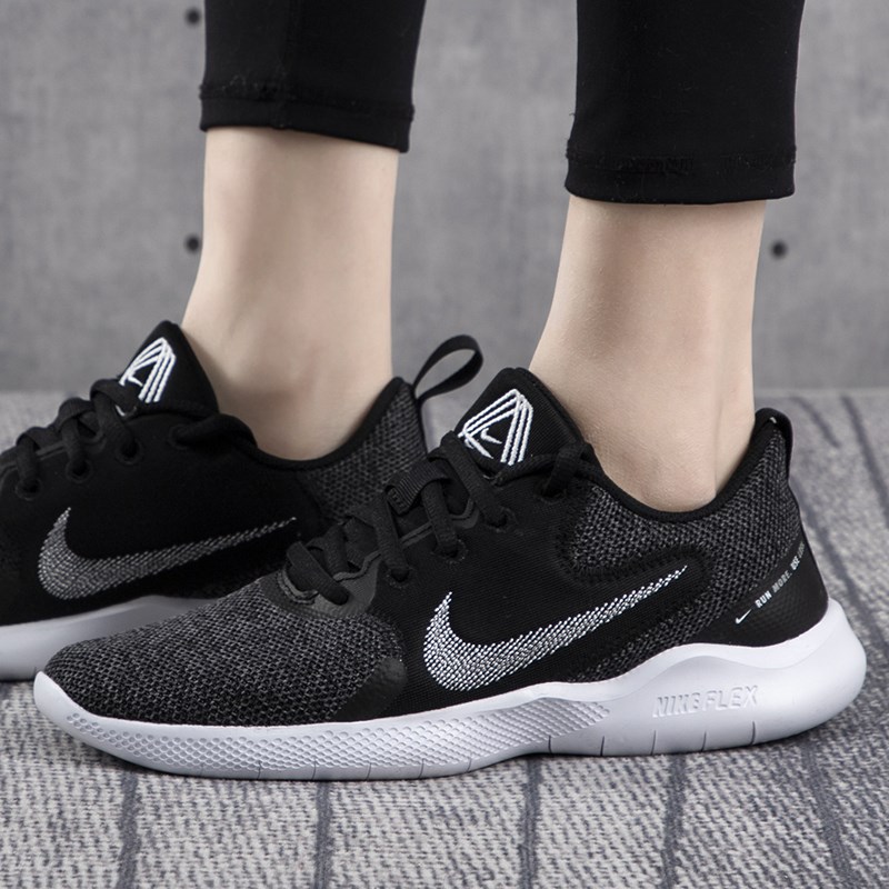 Nike/耐克 女鞋21新款透气轻便缓震运动鞋跑步鞋 CI9964-002高清大图