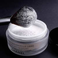 香奈儿(CHANEL)轻盈透明色细腻轻薄自然妆效散粉 30g [#10 象牙白]