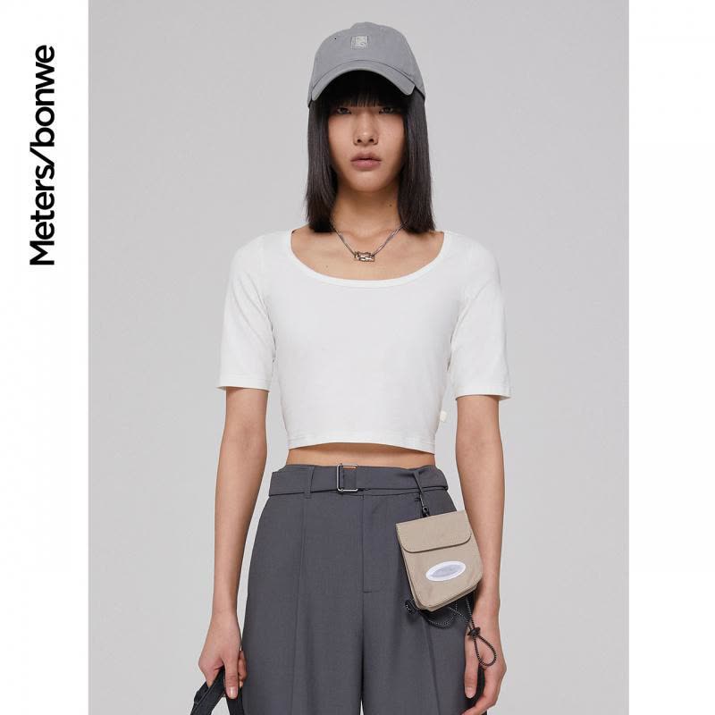 [1件5折价:29.5]美特斯邦威女基本百搭大U领图片