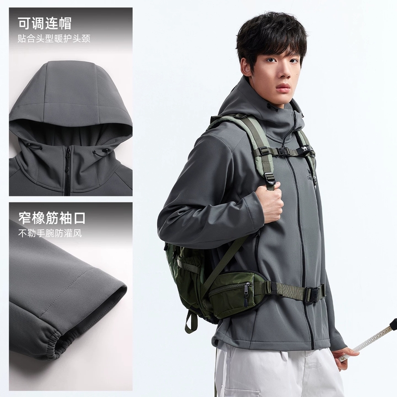 骆驼 情侣款连帽软壳衣A16CZ01013/A26CZ01014高清大图