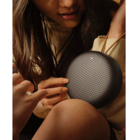 B&O Beosound A1 2nd Gen 二代便携式防水蓝牙低音炮音箱 丹麦bo迷你大音量户外小音响桌面音响 黑色
