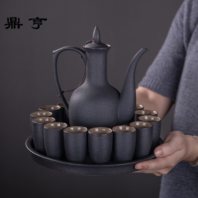 鼎亨白酒分酒器家用一斤酒壶小酒杯陶瓷圆形托盘送礼酒具