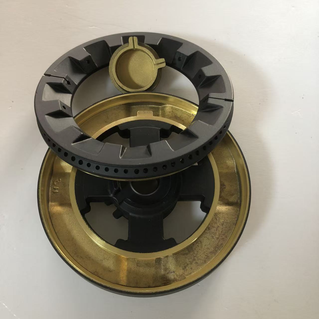 帮客材配 法迪欧燃气灶配件2G08 2B08 2G11 2B11 燃烧器全套(炉芯+火盖+分火器)收前验货高清大图